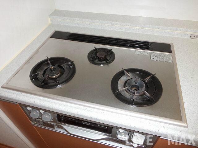 物件内観写真16　(3口ガスコンロ♪)