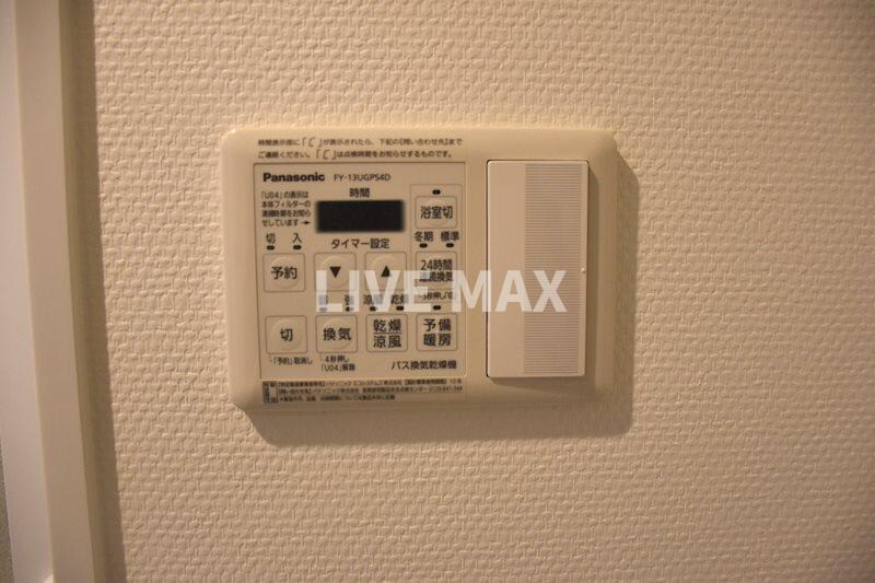 物件内観写真23　(浴室乾燥暖房機)