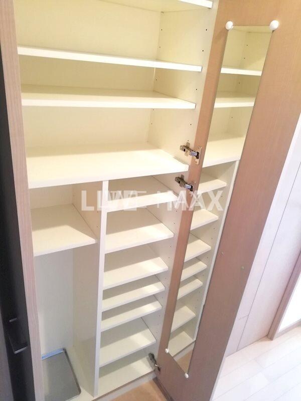 収納(シューズボックス)