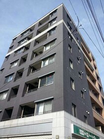 クリスタルグランツ西大路三条の外観写真