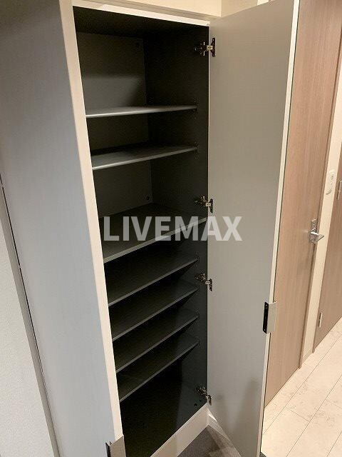 物件内観写真18　(シューズボックス)