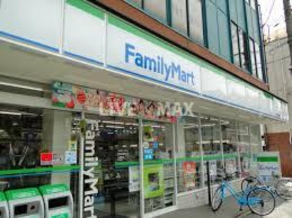 周辺環境(ファミリｰマｰト 塚本祇園東山店（83m）)