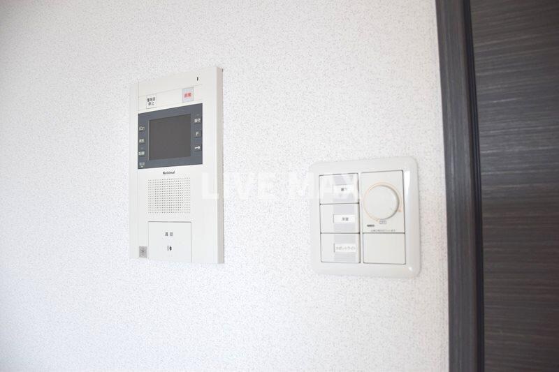 物件内観写真20　(モニター付きインターホン)
