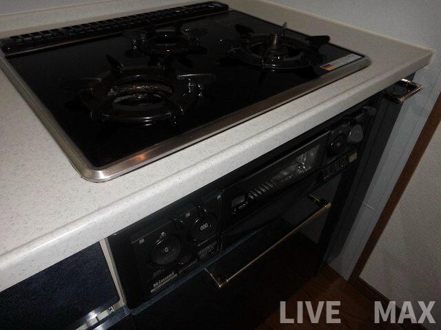 物件内観写真19　(３口ガスコンロ♪グリル♪)