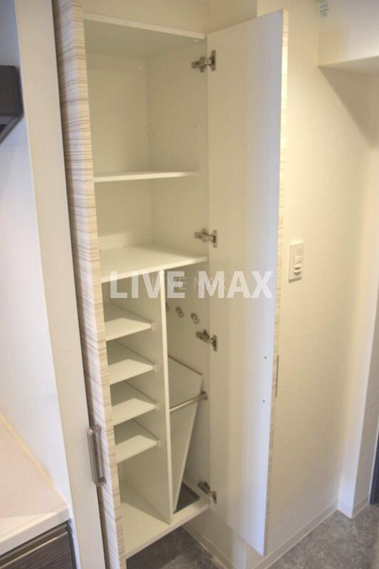 物件内観写真18　(シューズボックス)