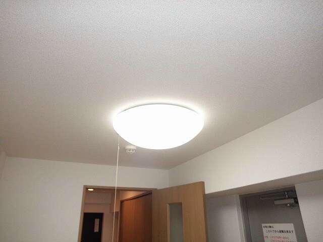 物件内観写真21　(照明付き♪)