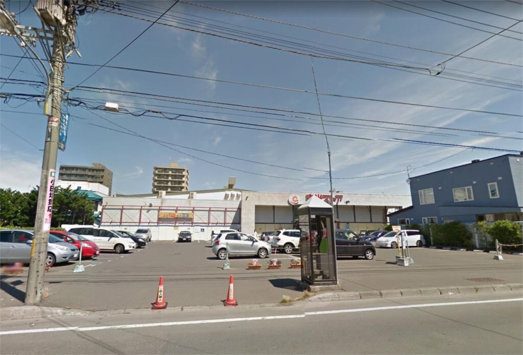 物件外観写真7　(ゆうちょ銀行札幌支店東光ストア行啓通店内出張所（654m）)