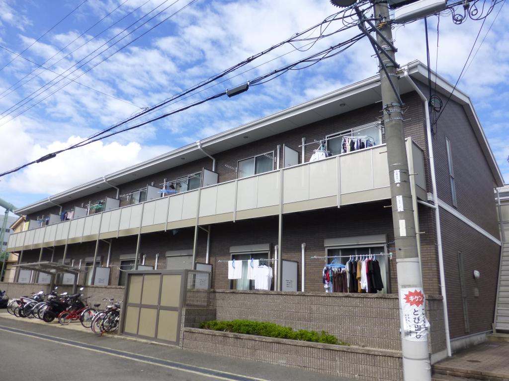 アンプルール　クラージュ　ウエストヒルズ