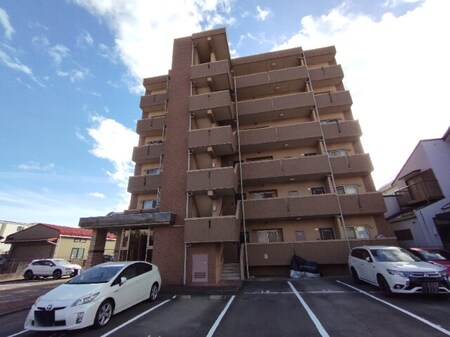 グラシャスベル広幡外観写真