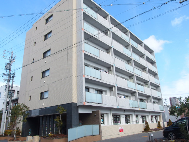 メゾンラディウス