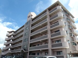 アーバン西岡崎外観写真