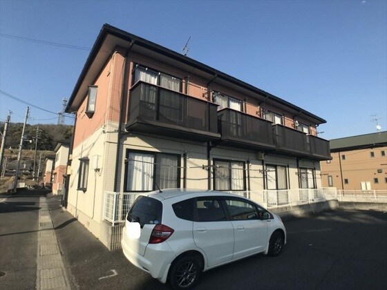 フローラル東岡山Aの物件外観写真