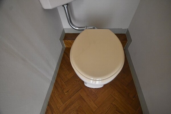 トイレ(トイレ)