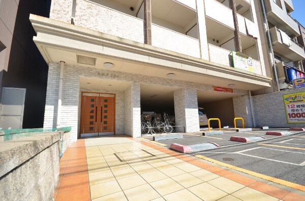 エントランス(エントランス)