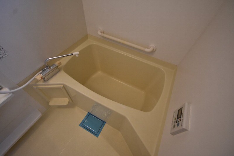 バス／シャワールーム等(浴室乾燥機付バス)