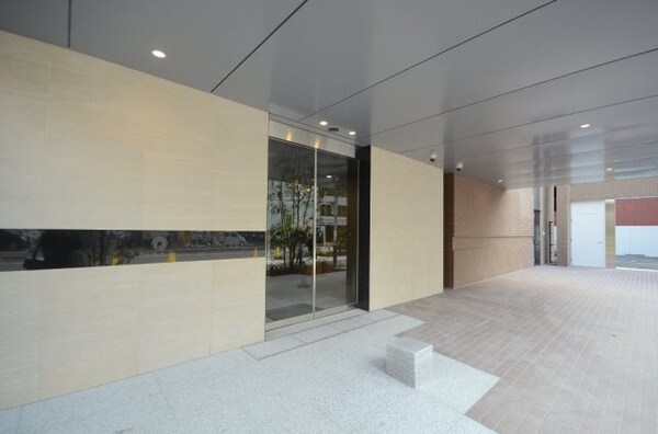 エントランス(エントランス)