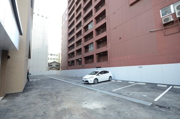 駐車場(駐車場)