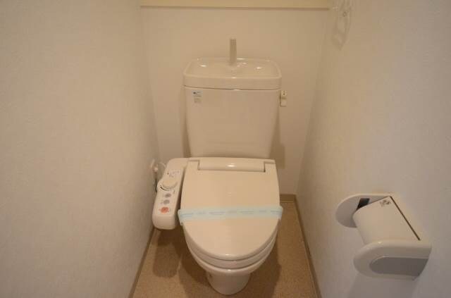 トイレ(シャワートイレ)