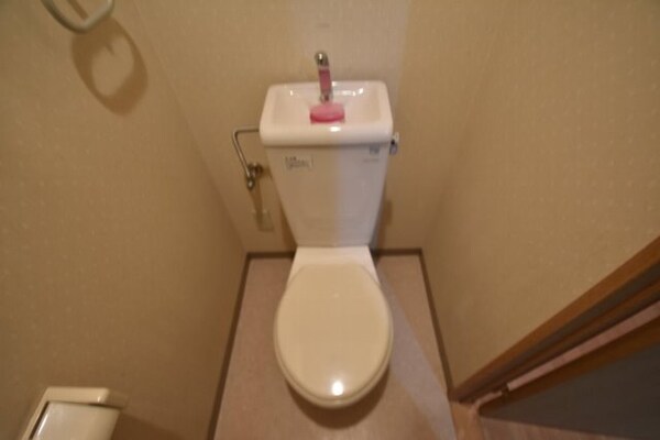 トイレ(トイレ)