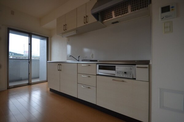 キッチン(システムキッチン※別号室)