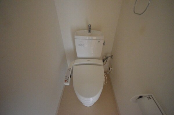 トイレ(温水洗浄便座※別号室)