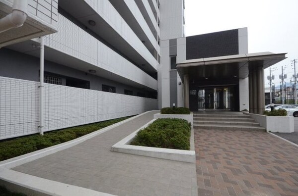 エントランス(エントランス)