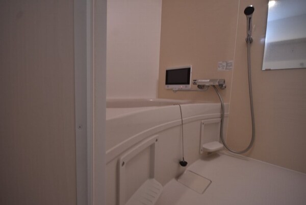 バス／シャワールーム等(浴室乾燥機・浴室TV付バス)