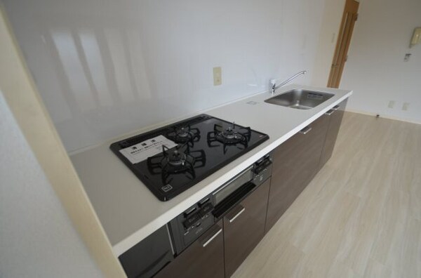 キッチン(システムキッチン※別室写真)