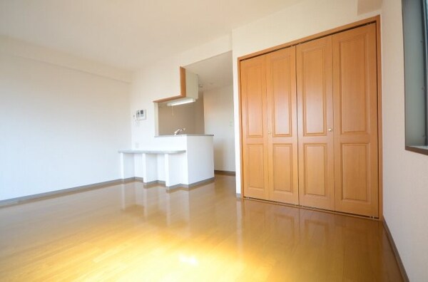 バルコニー(洋室)