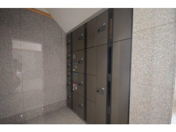 その他共有部分(宅配ボックス)