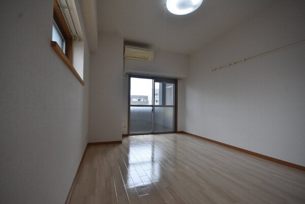 居室・リビング(洋室)