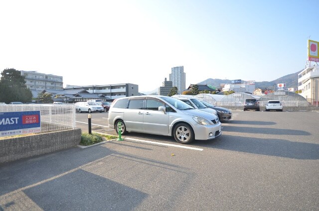 駐車場(駐車場)