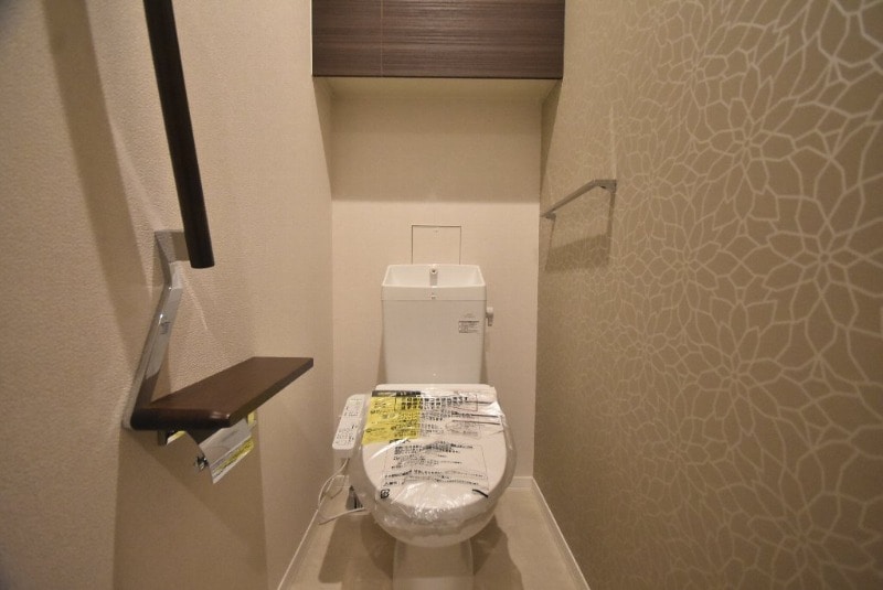 トイレ(シャワートイレ)