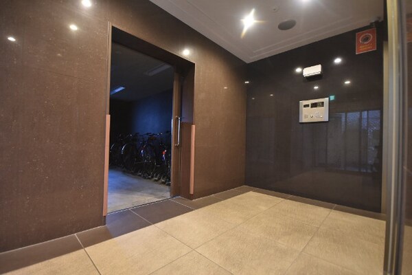 エントランス(エントランス)