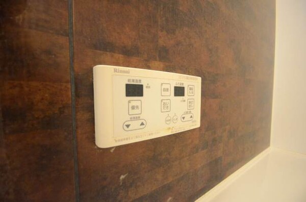 その他設備(追焚給湯器リモコン)