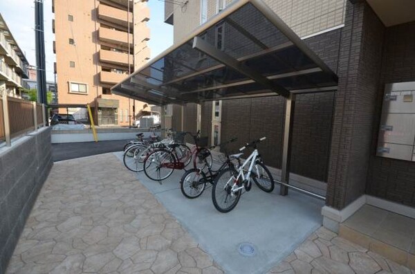 駐車場(駐輪場)