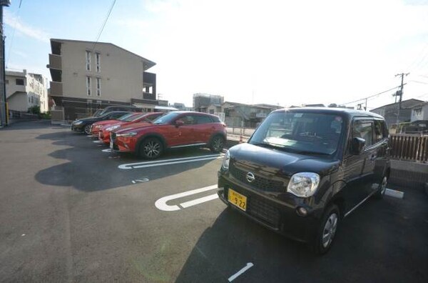 駐車場(駐車場)