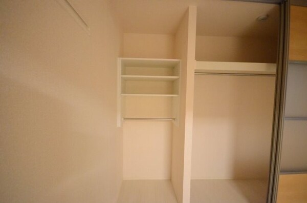 収納(クローゼット)