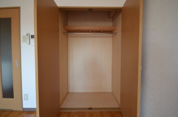 収納(クローゼット※別号室)
