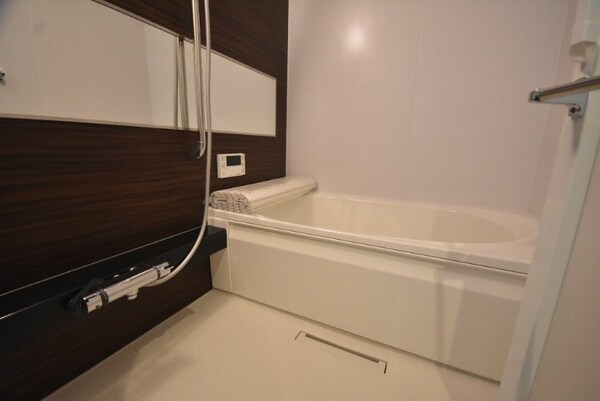 バス／シャワールーム等(追焚機能付バス)