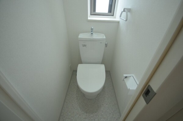 トイレ(トイレ)
