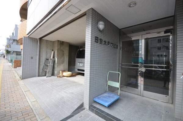 エントランス(エントランス)