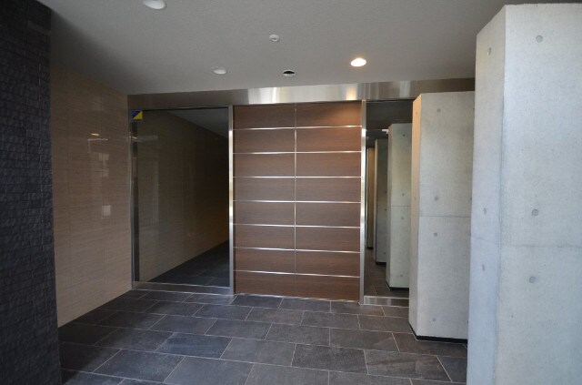 物件外観写真4　(建物外観)