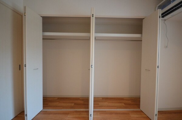 収納(クローゼット)