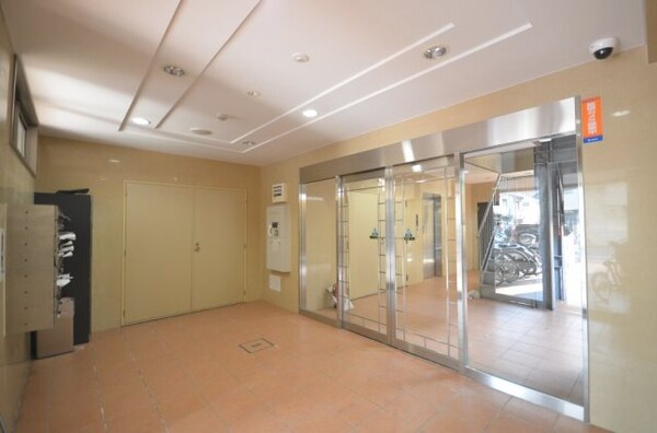 エントランス(エントランス)