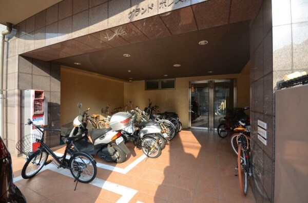 その他共有部分(駐輪場)