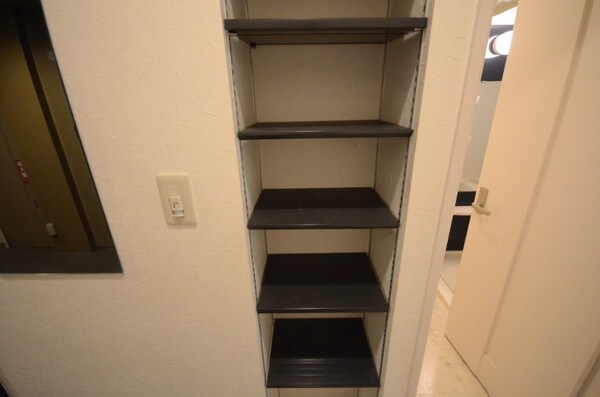 玄関(下駄箱　)