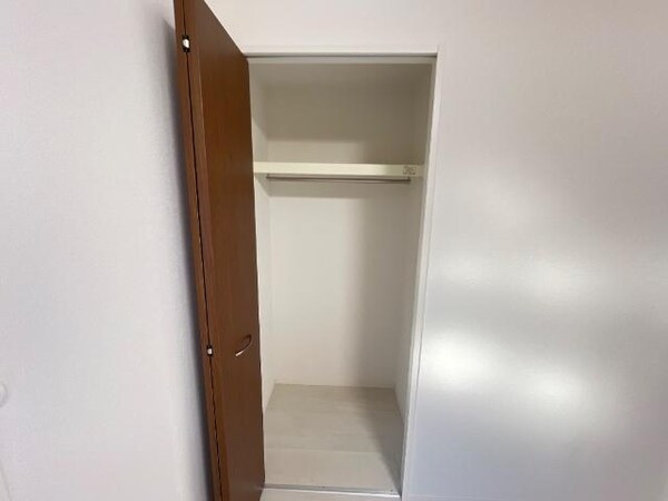 収納(クローゼット)