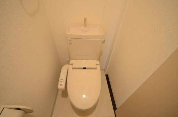 トイレ(シャワートイレ)