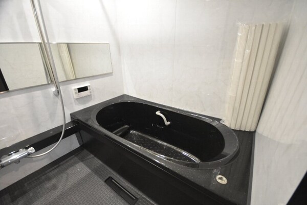 バス／シャワールーム等(追焚機能付バス)